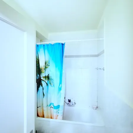 Cozy Private Apartment-chuv, Metro, Center. Apartment